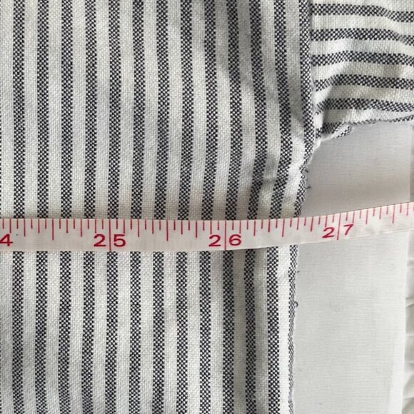 Everlane Japanese Square Oxford Button Down Shirt Size 6 Grey/White Striped - Picture 6 of 8